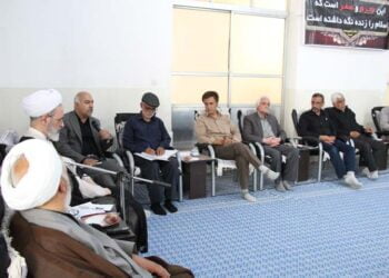 دیدار مسئولان و کارشناسان بهزیستی با آیت الله اعرافی امام جمعه میبد