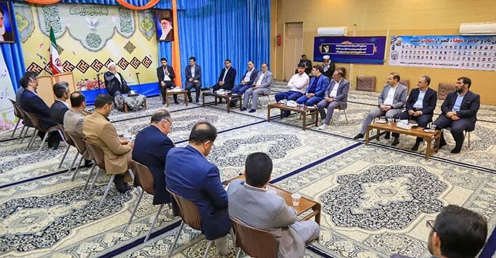 جلسه شهرداریهای استان با امام جمعه یزد