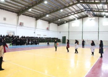 مسابقات داژبال بانوان فرهنگی میبد