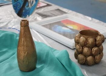 راه اندازی بازارچه دانش آموزی در دبیرستان سید سلمان مصطفوی