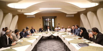 نشست بررسی مسائل برگزاری اجلاس سران کشورهای عضو ACD در یزد