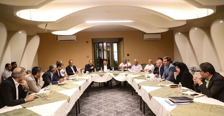 نشست بررسی مسائل برگزاری اجلاس سران کشورهای عضو ACD در یزد