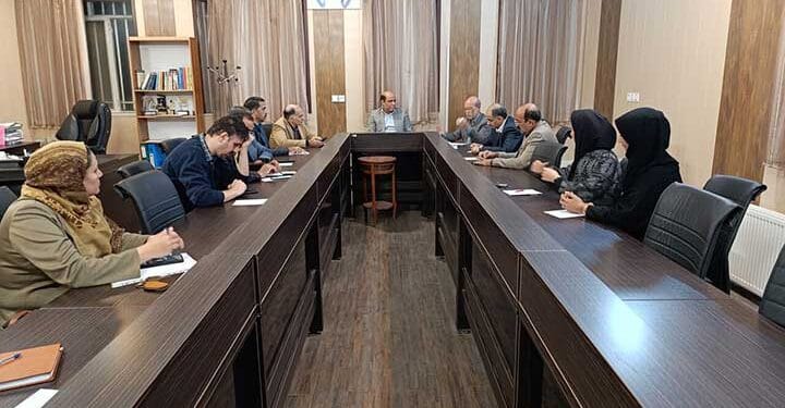 نشست هم اندیشی جمعی از فعالان حوزه روابط عمومی و رسانه استان یزد