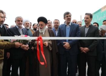 افتتاح شهرک گلخانه ای کشت و صنعت عدل
