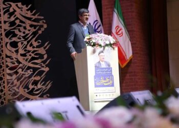 آیین نکوداشت استاد الهام‌بخش، شاعر و مدیحه‌سرای پیش‌کسوت استان یزد ‏