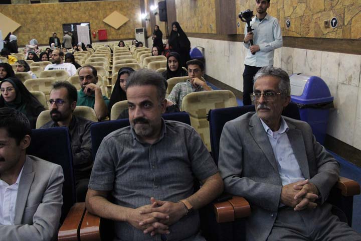 جشن اولین سالگرد افتتاح رادیو میبد در سینما طوبی